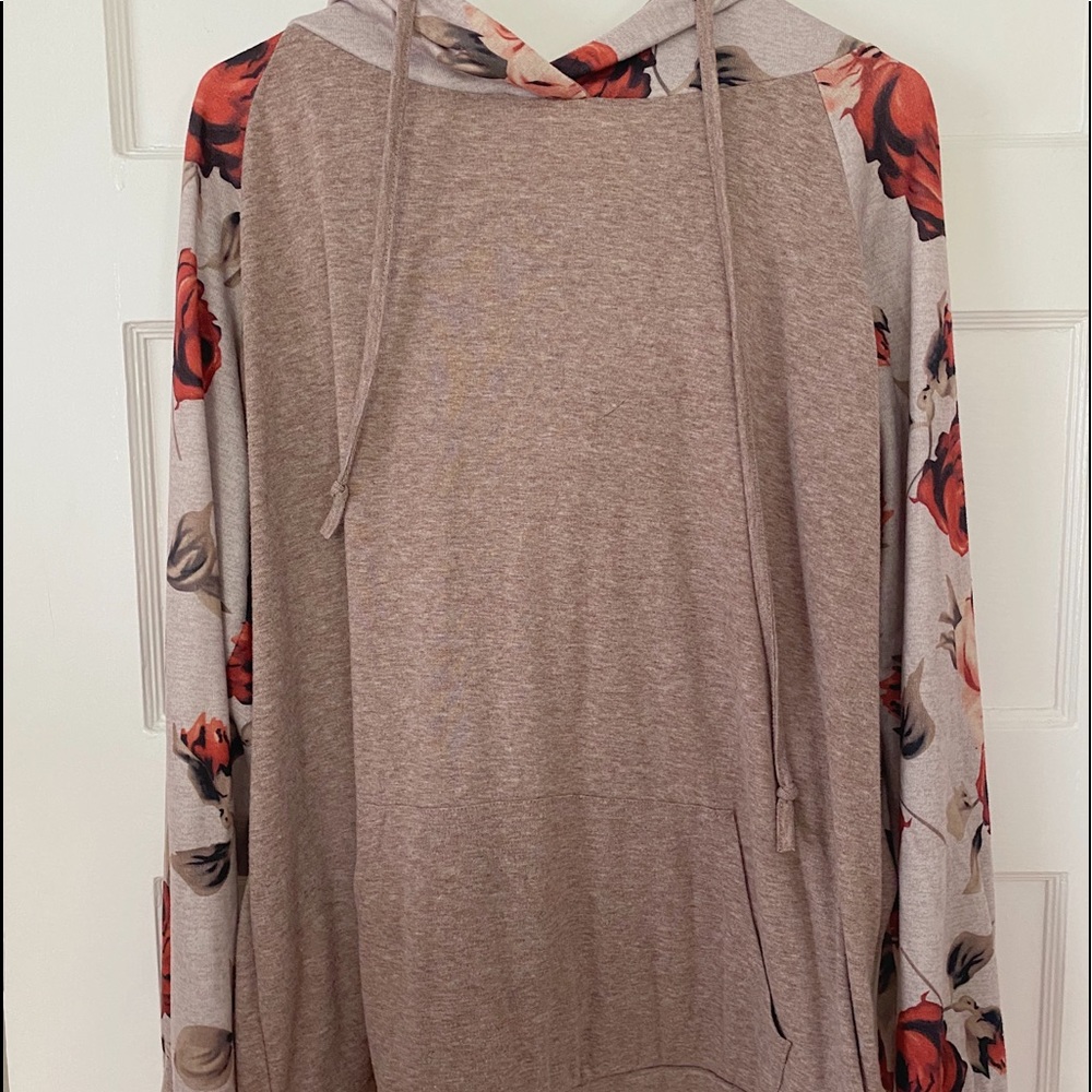 Long sleeve, thin material sweater